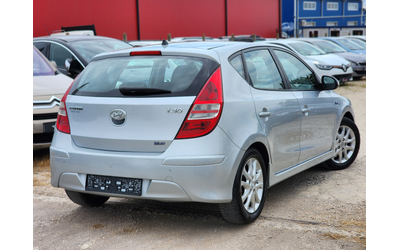 hyundai-i30-1-6crdi - 3