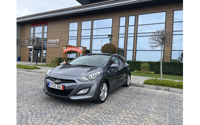 hyundai-i30-1-6crdi-128k-s-premium-full-full - 1