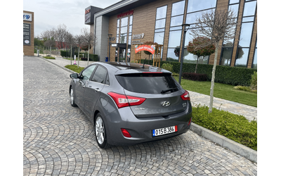 Hyundai I30 1.6CRDI 128к.с. Premium Full Full - автомобили, коли, обяви за нови и употребявани 8