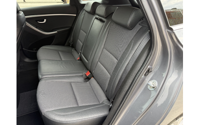 Hyundai I30 1.6i - автомобили, коли, обяви за нови и употребявани 10