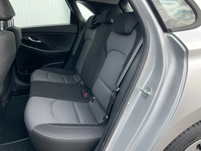 Hyundai I30 Върнат от Лизинг Euro 6B - автомобили, коли, обяви за нови и употребявани 9