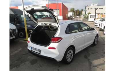 Hyundai I30 1, 6 CRDI euro 6b - автомобили, коли, обяви за нови и употребявани 16