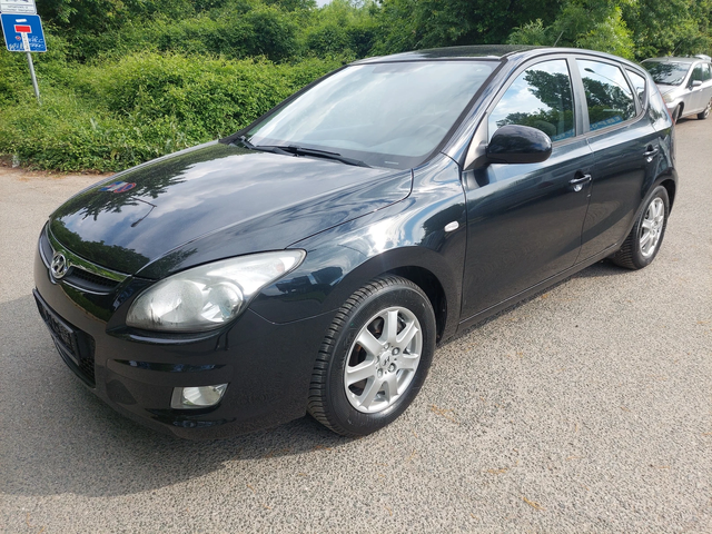 Hyundai I30 1, 4i LPG BRC - автомобили, коли, обяви за нови и употребявани 0