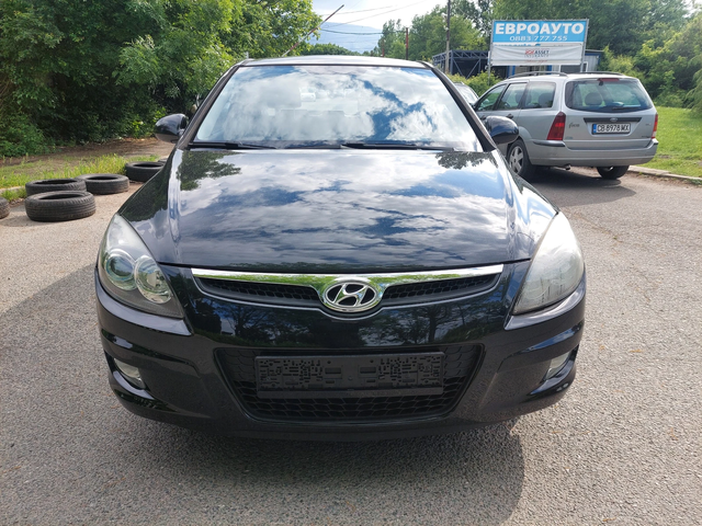 Hyundai I30 1, 4i LPG BRC - автомобили, коли, обяви за нови и употребявани 2