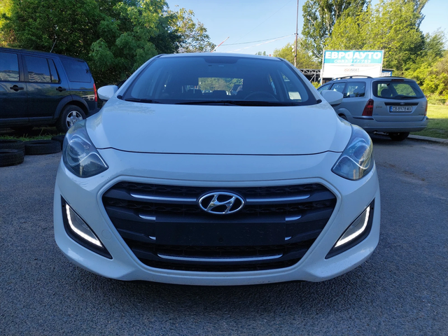Hyundai I30 1, 6CRDI 110ps - автомобили, коли, обяви за нови и употребявани 1