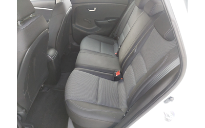 Hyundai I30 1, 6CRDI 110ps - автомобили, коли, обяви за нови и употребявани 7