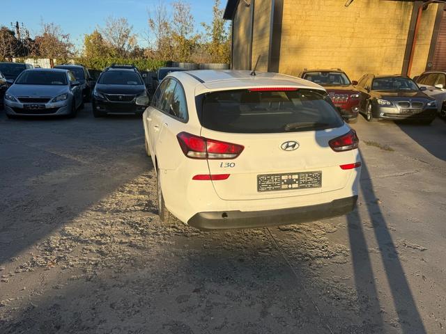 Hyundai I30 1.4i ГАЗ BRC заводска 100 kc. - автомобили, коли, обяви за нови и употребявани 3