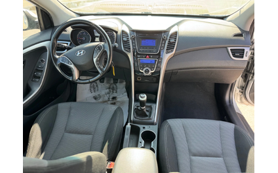 Hyundai I30 1.6CRDI-6ск - автомобили, коли, обяви за нови и употребявани 12