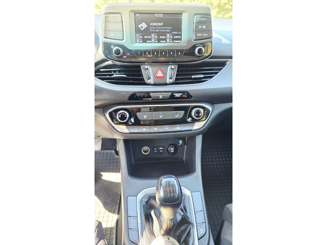 Hyundai I30 1.4-100кс* ЗаводскаГаз* ГОТОВА ЗА ТАКСИ - автомобили, коли, обяви за нови и употребявани 16