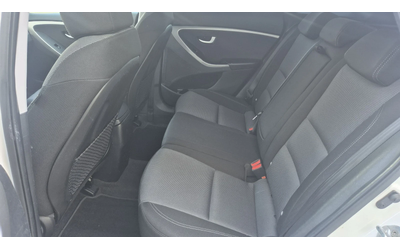 Hyundai I30 1.6 диз 110к.с. - автомобили, коли, обяви за нови и употребявани 12