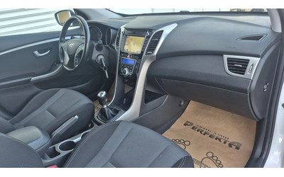 Hyundai I30 1.6 диз 110к.с. - автомобили, коли, обяви за нови и употребявани 13