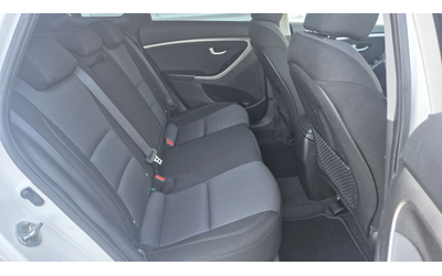 Hyundai I30 1.6 диз 110к.с. - автомобили, коли, обяви за нови и употребявани 14