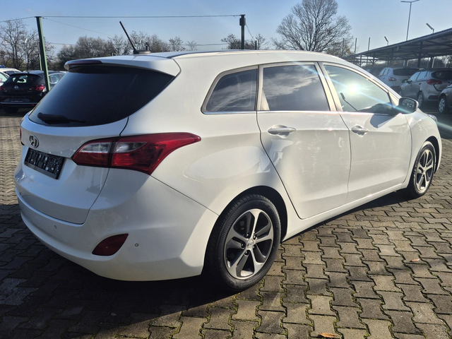 Hyundai I30 1.6 диз 110к.с. - автомобили, коли, обяви за нови и употребявани 6