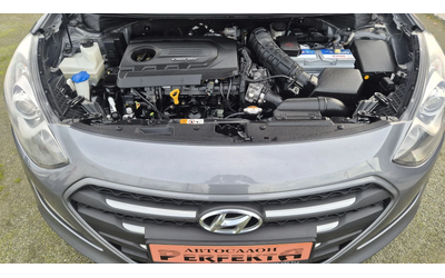 Hyundai I30 1.6диз 110к.с. Автомат - автомобили, коли, обяви за нови и употребявани 16