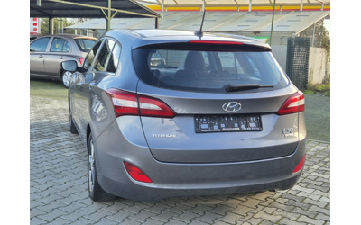 Hyundai I30 1.6диз 110к.с. Автомат - автомобили, коли, обяви за нови и употребявани 8