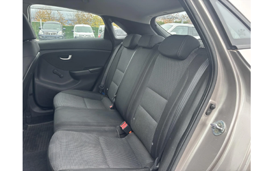 Hyundai I30 1.6 , Euro 6, Нов Внос - автомобили, коли, обяви за нови и употребявани 10