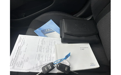 Hyundai I30 1.6 , Euro 6, Нов Внос - автомобили, коли, обяви за нови и употребявани 14