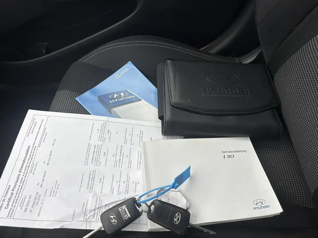 Hyundai I30 1.6 , Euro 6, Нов Внос - автомобили, коли, обяви за нови и употребявани 14