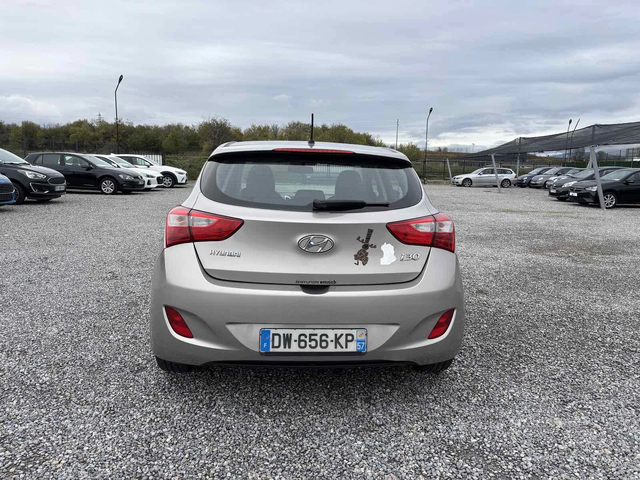 Hyundai I30 1.6 , Euro 6, Нов Внос - автомобили, коли, обяви за нови и употребявани 5