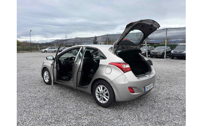 Hyundai I30 1.6 , Euro 6, Нов Внос - автомобили, коли, обяви за нови и употребявани 6