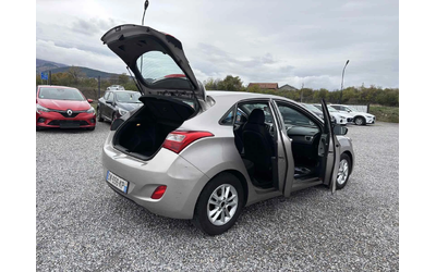 Hyundai I30 1.6 , Euro 6, Нов Внос - автомобили, коли, обяви за нови и употребявани 7