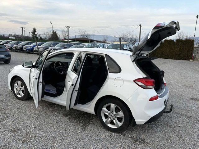 Hyundai I30 1.6 , Euro 6, Нов Внос - автомобили, коли, обяви за нови и употребявани 6