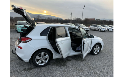 Hyundai I30 1.6 , Euro 6, Нов Внос - автомобили, коли, обяви за нови и употребявани 7