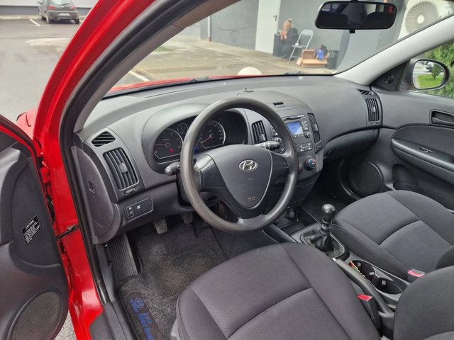 Hyundai I30 1.6 / 90 к.с - автомобили, коли, обяви за нови и употребявани 11