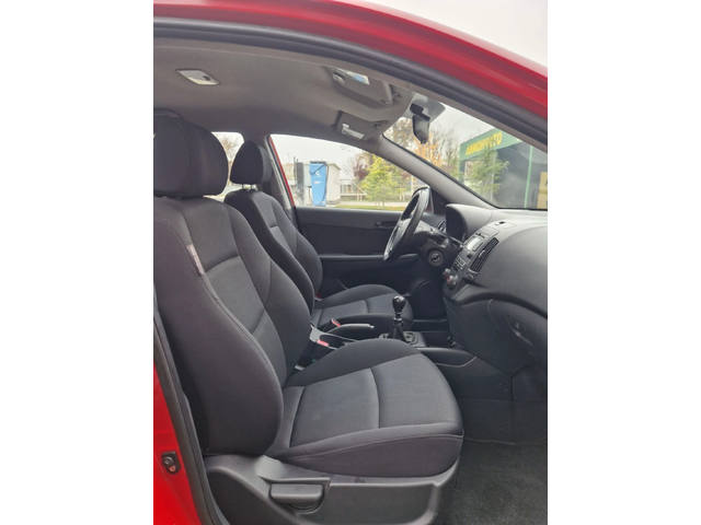 Hyundai I30 1.6 / 90 к.с - автомобили, коли, обяви за нови и употребявани 13