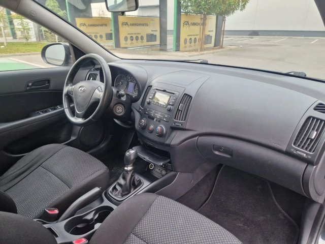 Hyundai I30 1.6 дизел - автомобили, коли, обяви за нови и употребявани 10