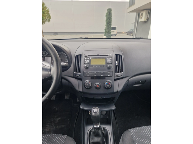 Hyundai I30 1.6 дизел - автомобили, коли, обяви за нови и употребявани 14