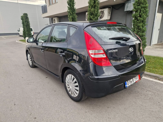 Hyundai I30 1.6 дизел - автомобили, коли, обяви за нови и употребявани 5