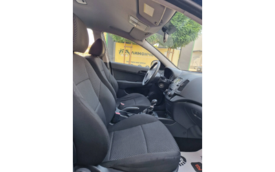 Hyundai I30 1.6 90 к.с. - автомобили, коли, обяви за нови и употребявани 15