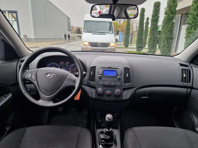 Hyundai I30 1.6 / 90 к.с - автомобили, коли, обяви за нови и употребявани 10