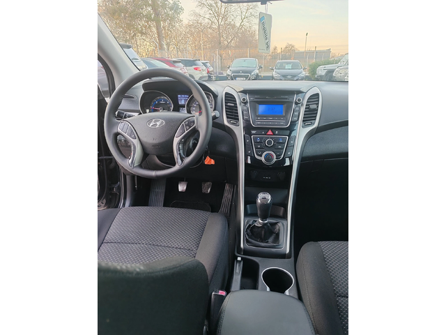 Hyundai I30 1.4, 90к.с. - автомобили, коли, обяви за нови и употребявани 9