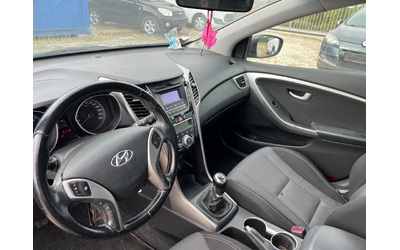 Hyundai I30 1.6 CRDI - автомобили, коли, обяви за нови и употребявани 10