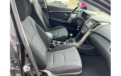 Hyundai I30 1.6 CRDI - автомобили, коли, обяви за нови и употребявани 11