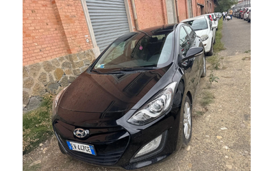 Hyundai I30 1.6 CRDI - автомобили, коли, обяви за нови и употребявани 16