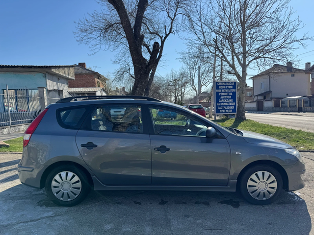 Hyundai I30 1.6 DIESEL AUSTRIA - автомобили, коли, обяви за нови и употребявани 3