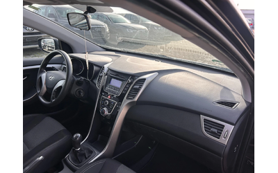 Hyundai I30 1.4CRDI EURO 5 - автомобили, коли, обяви за нови и употребявани 9