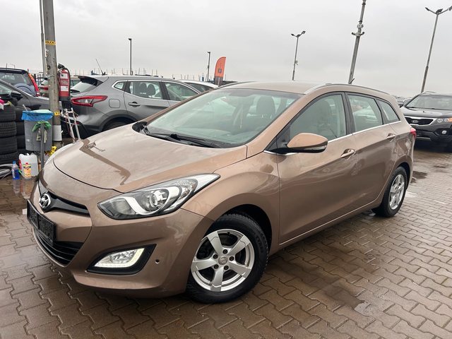 Hyundai I30 1.6CRDI EURO 5 - автомобили, коли, обяви за нови и употребявани 0