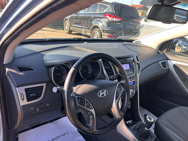 Hyundai I30 1.6CRDI KOJA EURO 5 - автомобили, коли, обяви за нови и употребявани 12