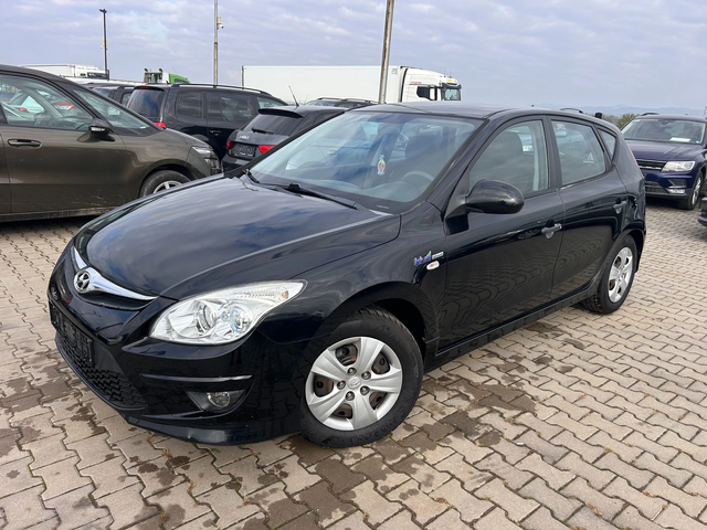 Hyundai I30 1.4i EURO 5 - автомобили, коли, обяви за нови и употребявани 0