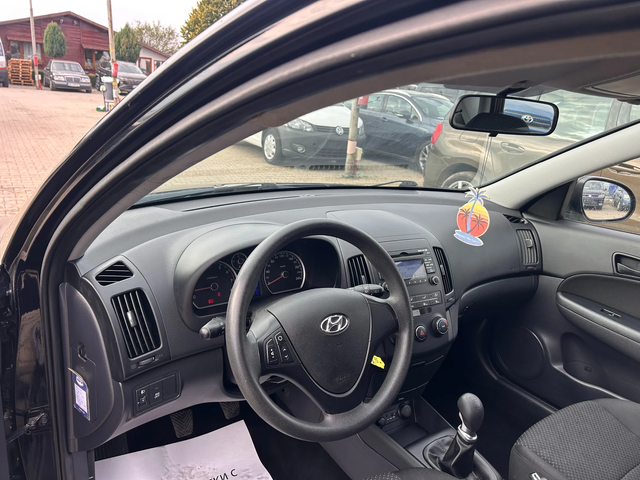 Hyundai I30 1.4i EURO 5 - автомобили, коли, обяви за нови и употребявани 11