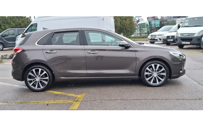 Hyundai I30 1.6 Euro 6 Moon rock Distronic Лимитирана!! - автомобили, коли, обяви за нови и употребявани 6