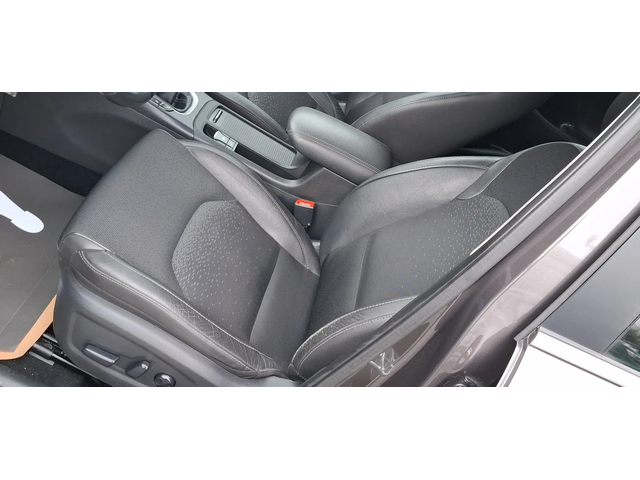 Hyundai I30 1.6 Euro 6 Moon rock Distronic Лимитирана!! - автомобили, коли, обяви за нови и употребявани 7