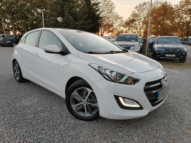 Hyundai I30 1.6CRDI-110к.с/АВТОМАТИК/КЛИМАТРОНИК /КАТО НОВА!!! - автомобили, коли, обяви за нови и употребявани 0