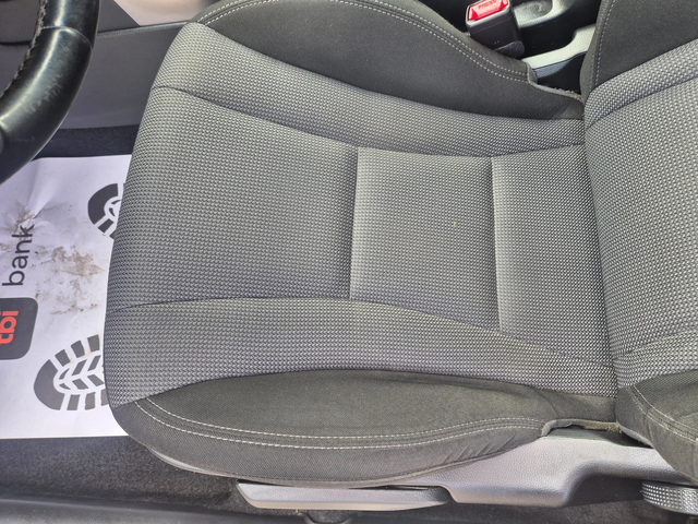 Hyundai I30 1.4i GAS - автомобили, коли, обяви за нови и употребявани 9