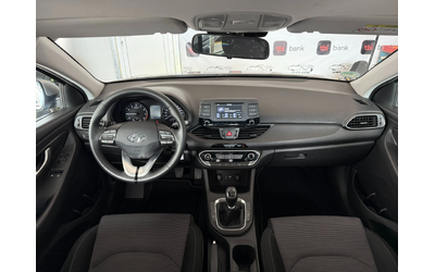 Hyundai I30 1.4I* 99к.с* 6ск* LED* СЕРВИЗНА КНИЖКА С ПЪЛНА ИСТ - автомобили, коли, обяви за нови и употребявани 9