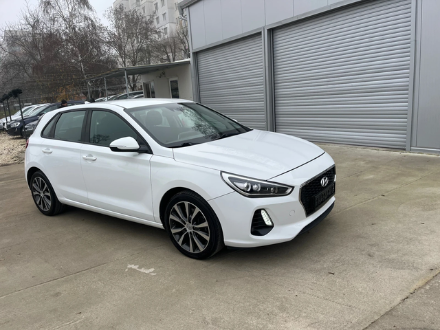 Hyundai I30 1.6 автомат - автомобили, коли, обяви за нови и употребявани 5